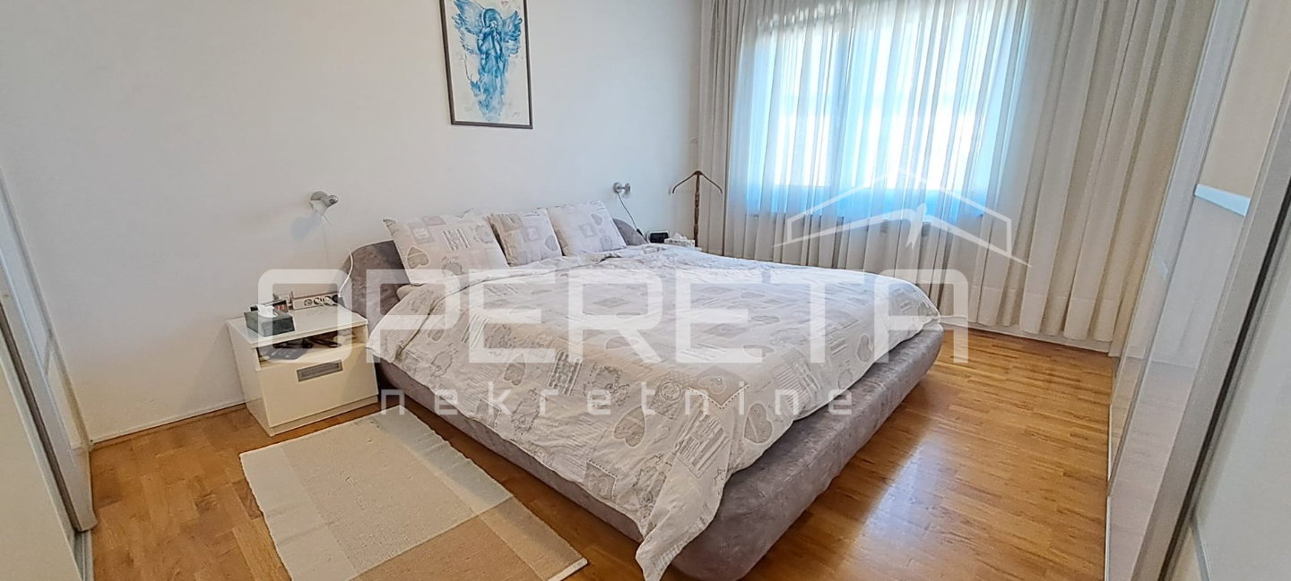 OPERETA 594786