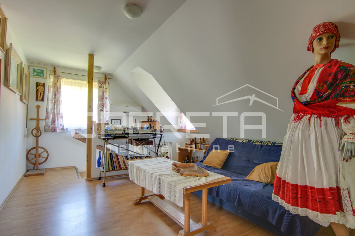 OPERETA 595172