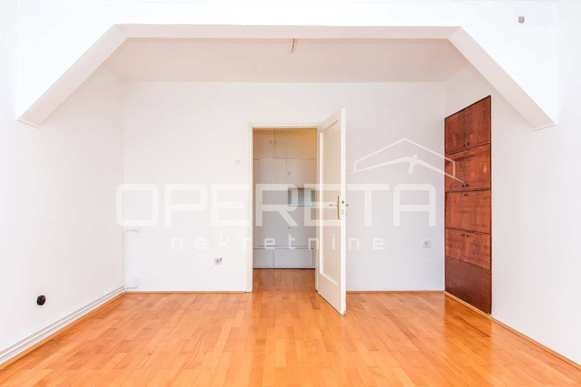 OPERETA 595271