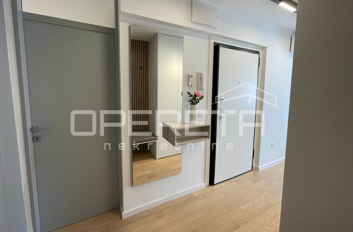 OPERETA 595384