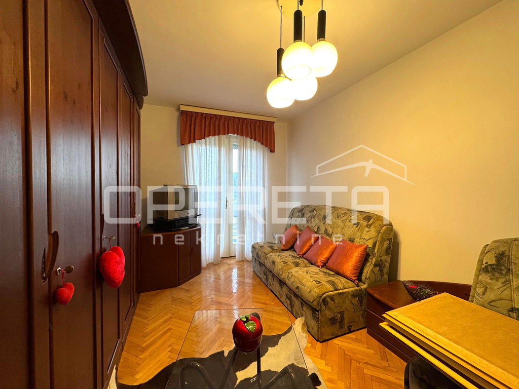 OPERETA 595512