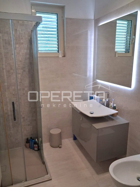 OPERETA 595539