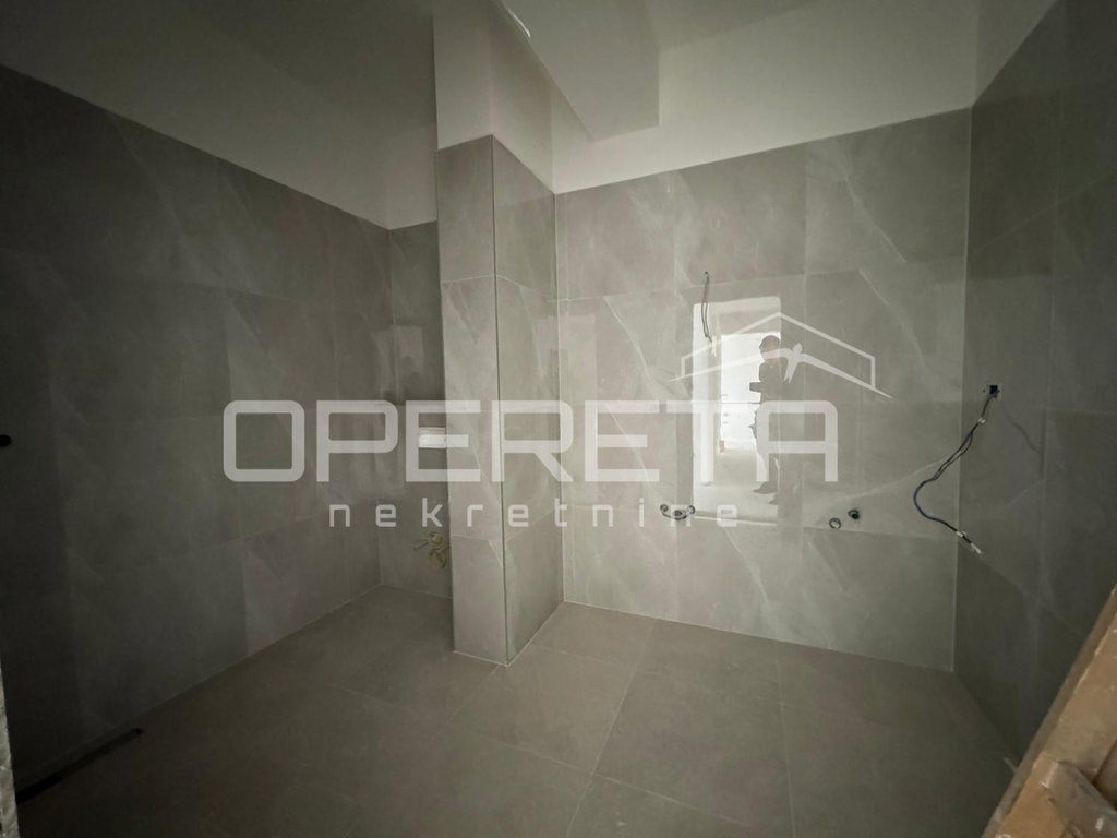 OPERETA 595614