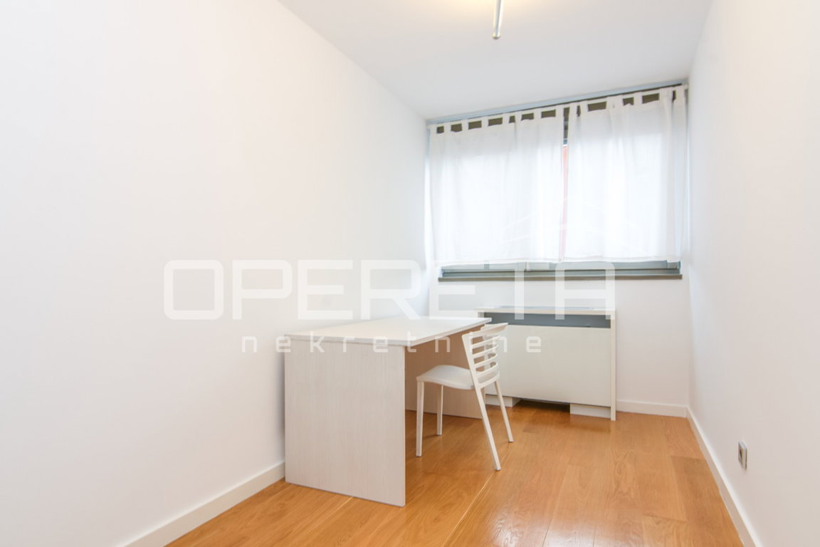 OPERETA 595765