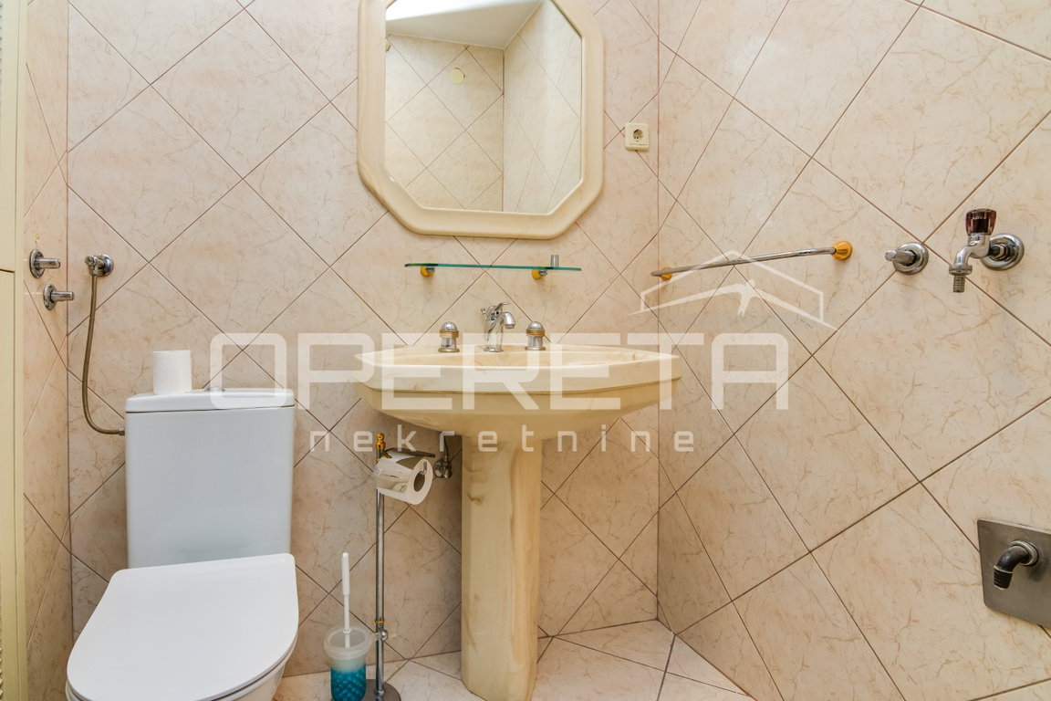 OPERETA 595937