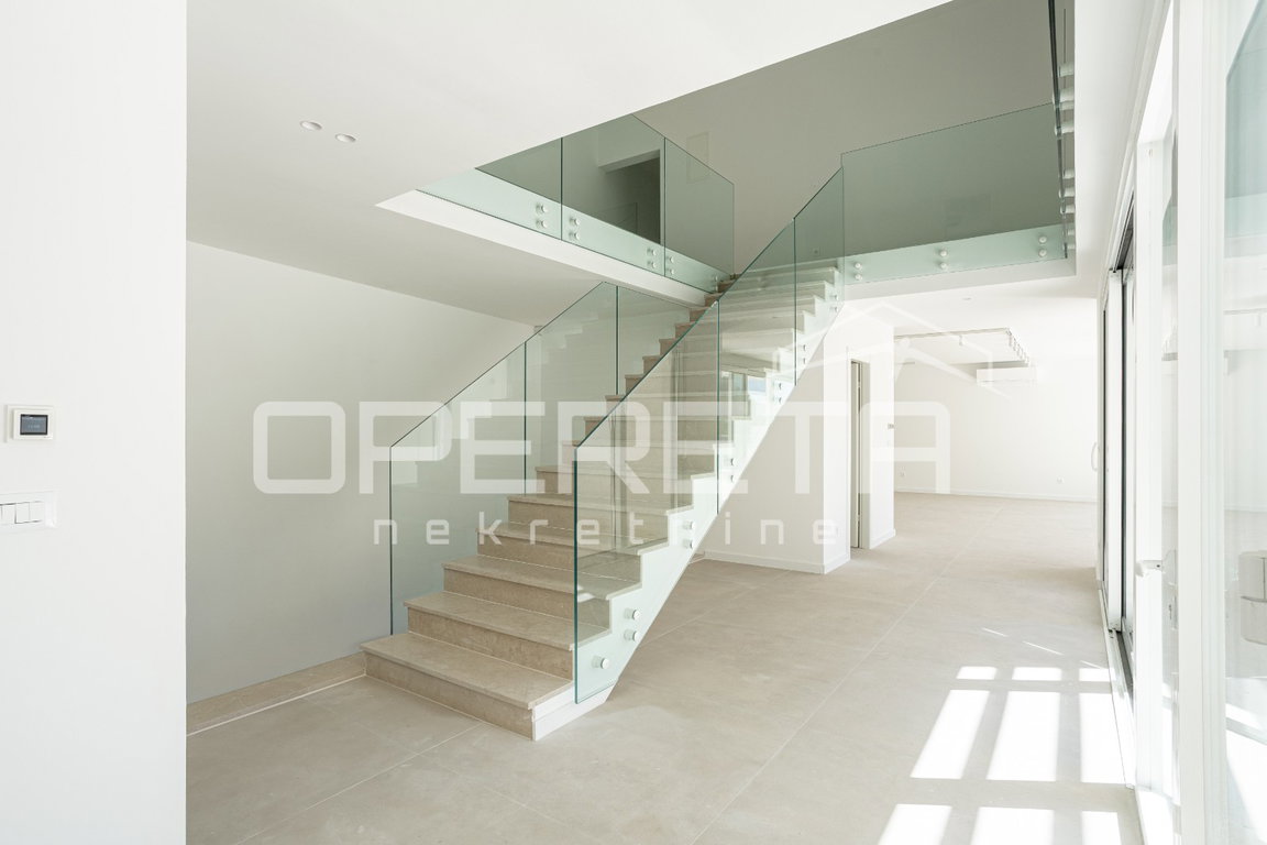 OPERETA 596635
