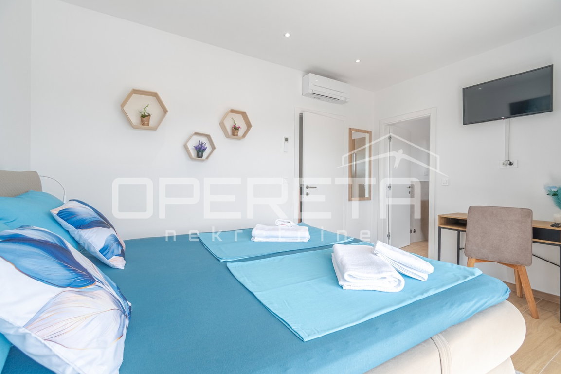 OPERETA 596718