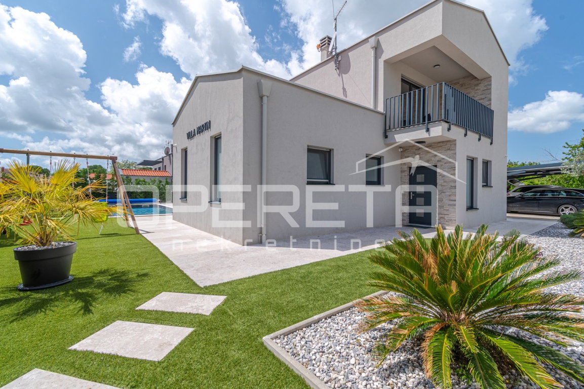 OPERETA 596736