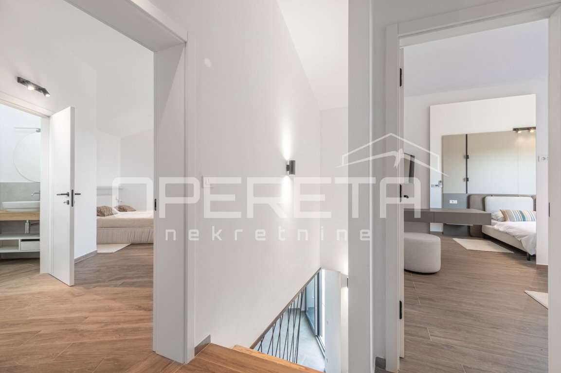 OPERETA 597118