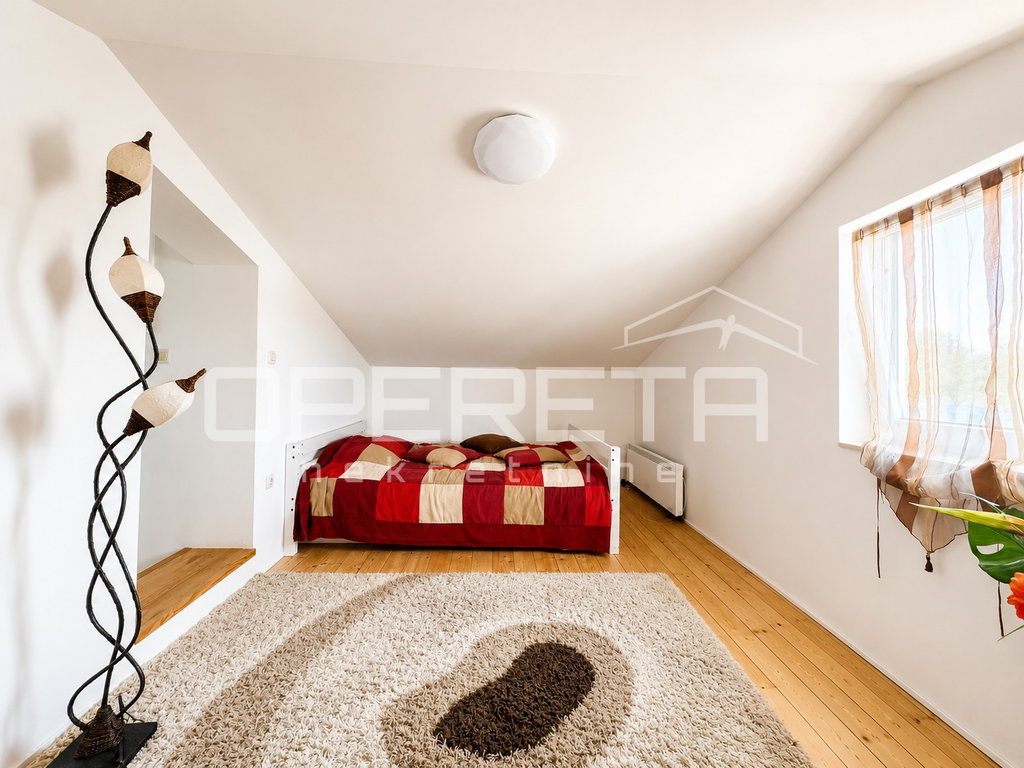 OPERETA 597375
