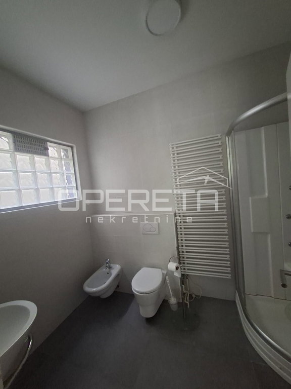 OPERETA 597460