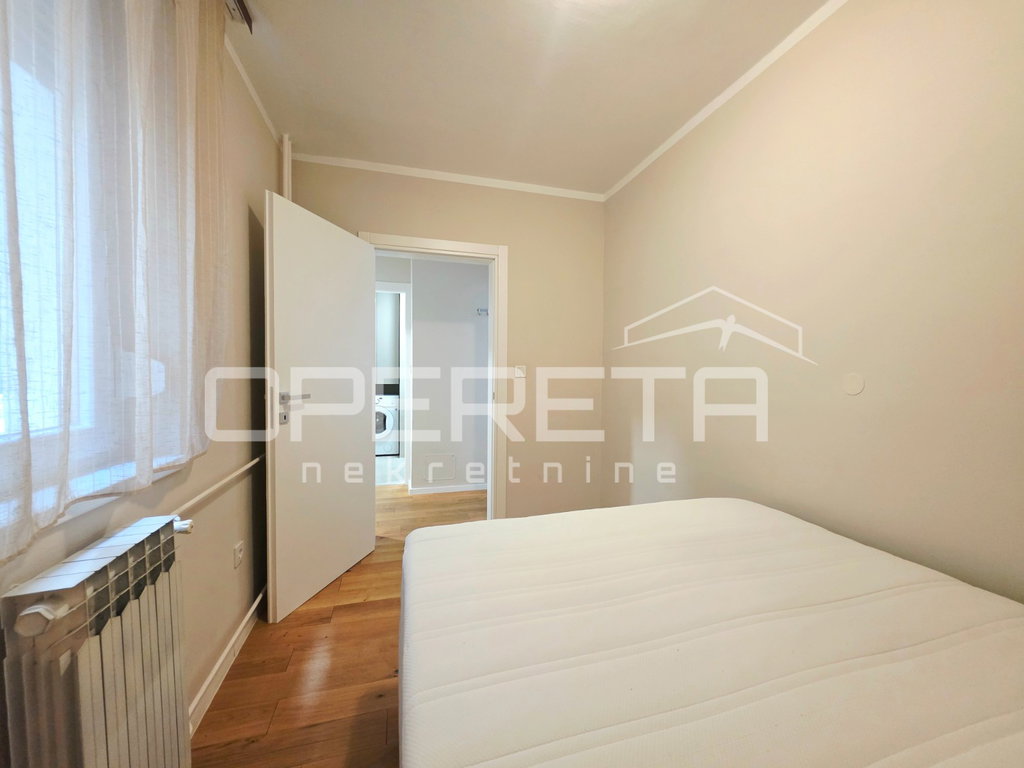 OPERETA 597590