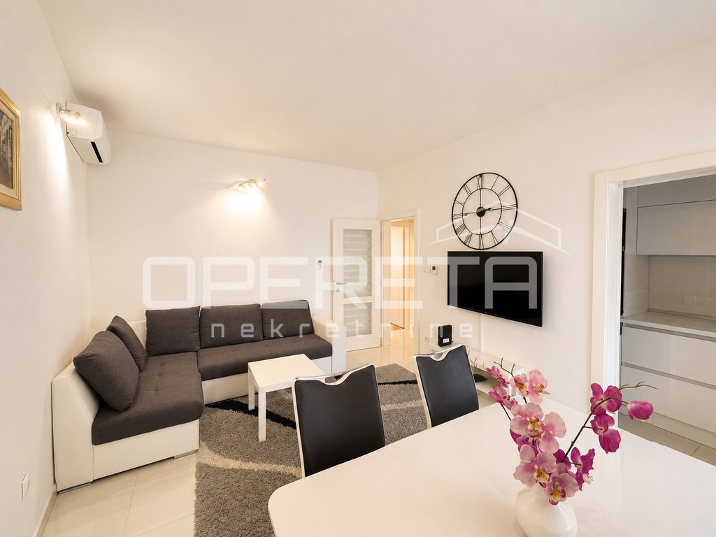 OPERETA 597711