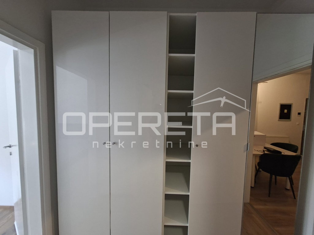 OPERETA 597752