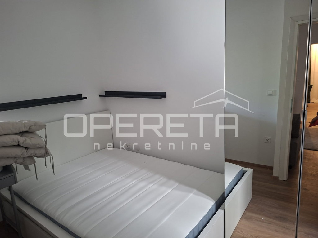OPERETA 597762
