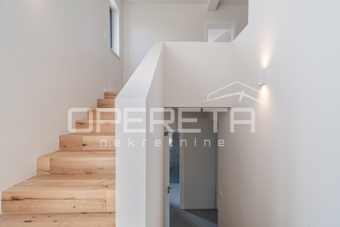 OPERETA 597890