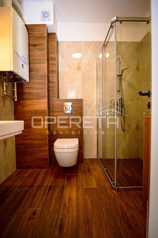 OPERETA 598082