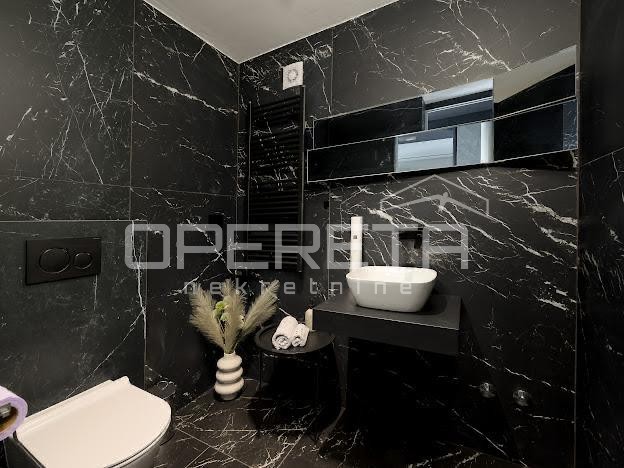 OPERETA 598147