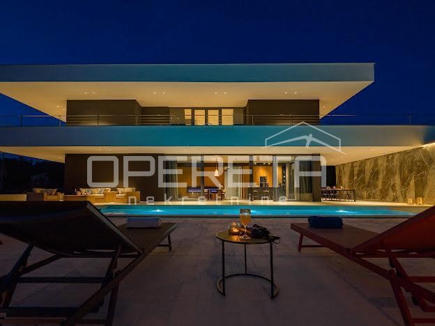 OPERETA 598156