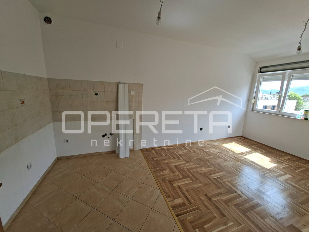 OPERETA 598218