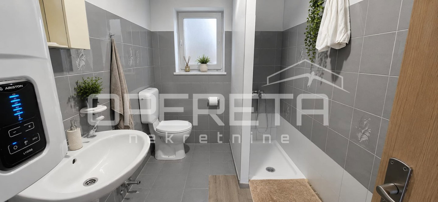 OPERETA 598266