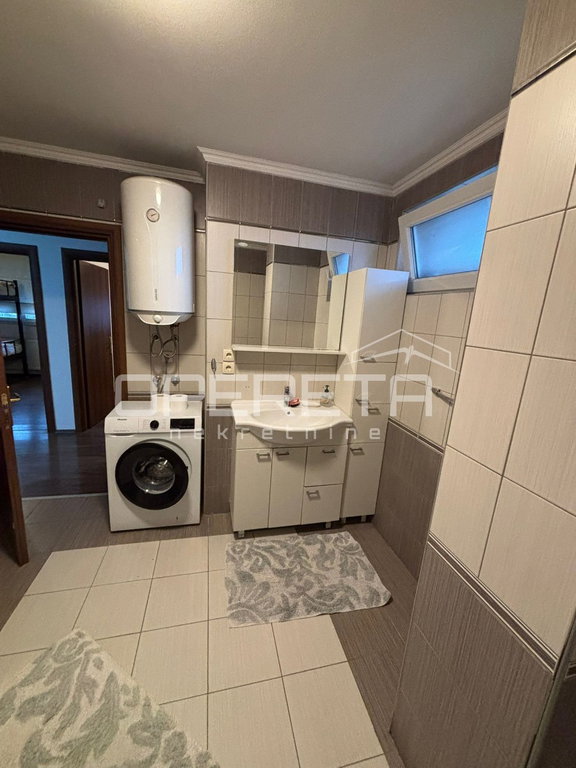 OPERETA 598348