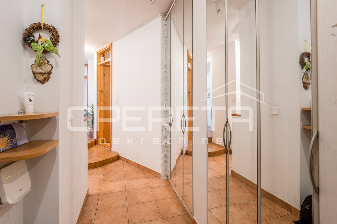 OPERETA 598405