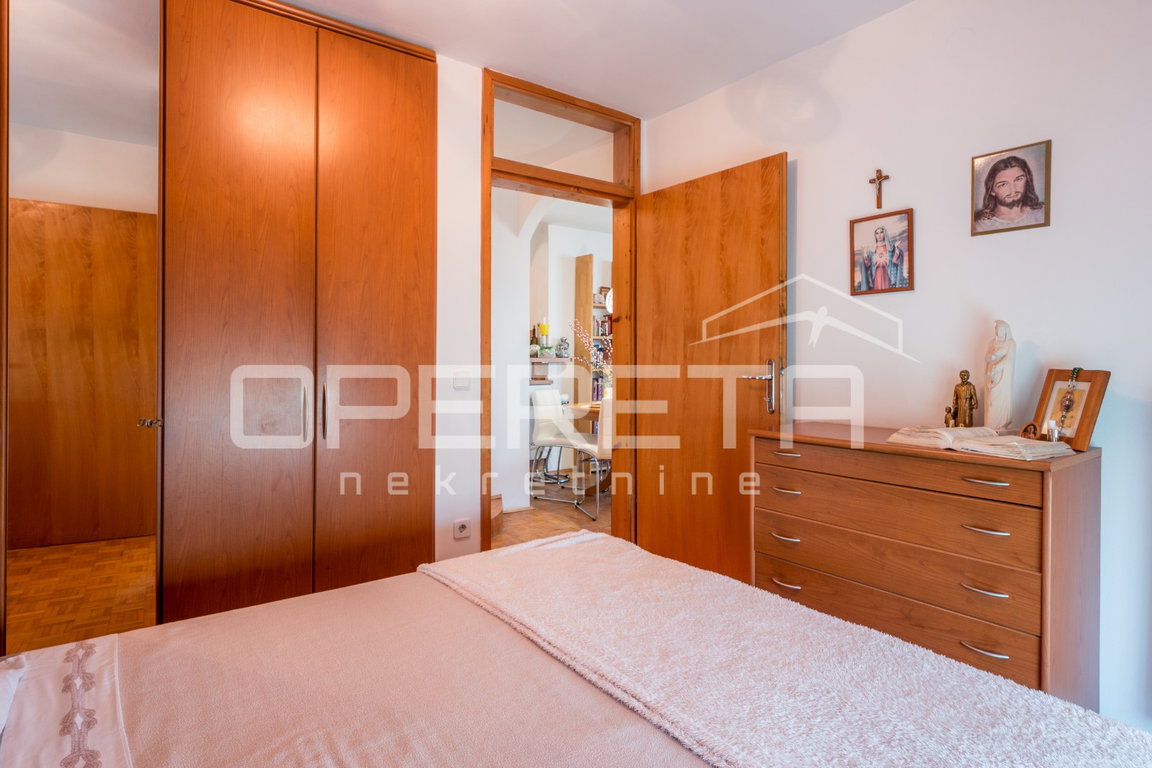 OPERETA 598413