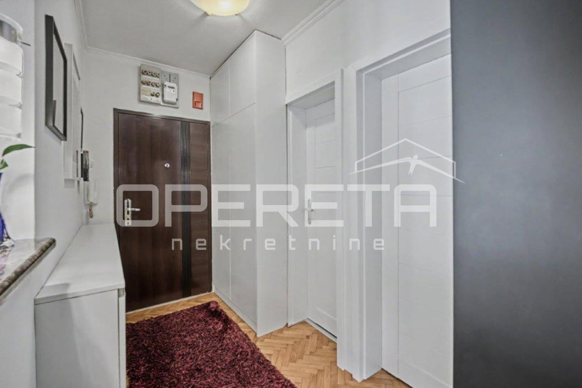 OPERETA 598529