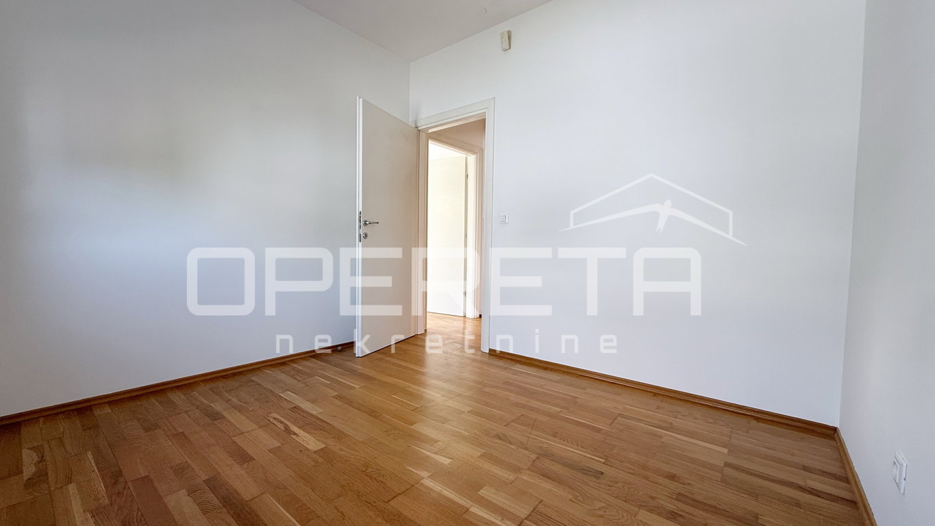 OPERETA 598561