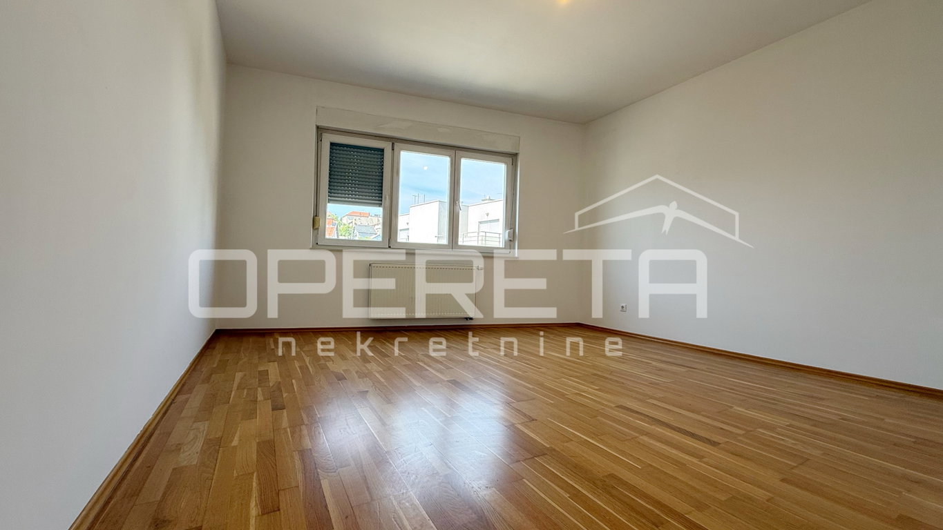 OPERETA 598563