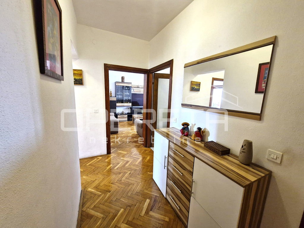 OPERETA 598738