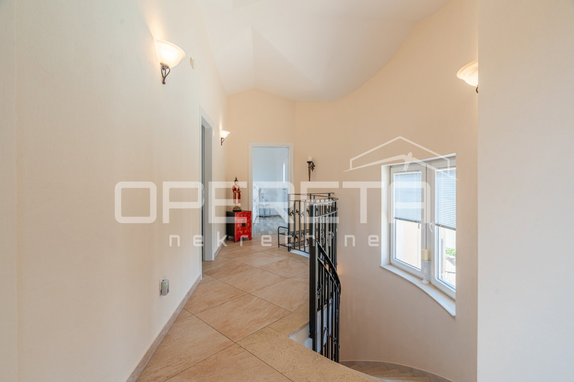 OPERETA 598804