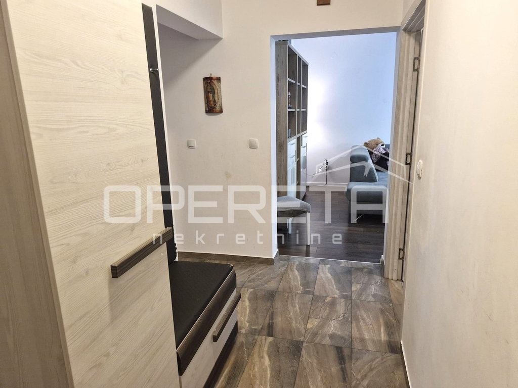 OPERETA 598870