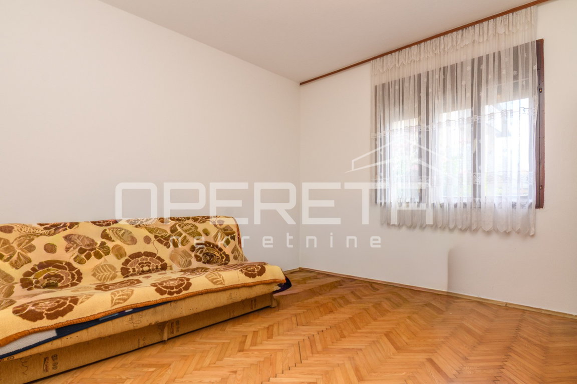 OPERETA 598893