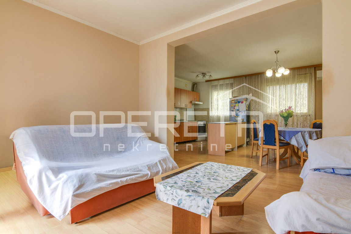 OPERETA 598926