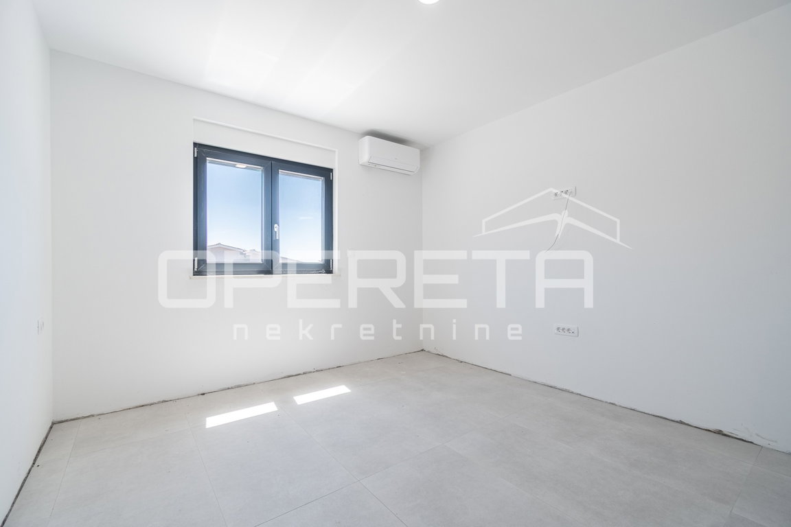 OPERETA 599250