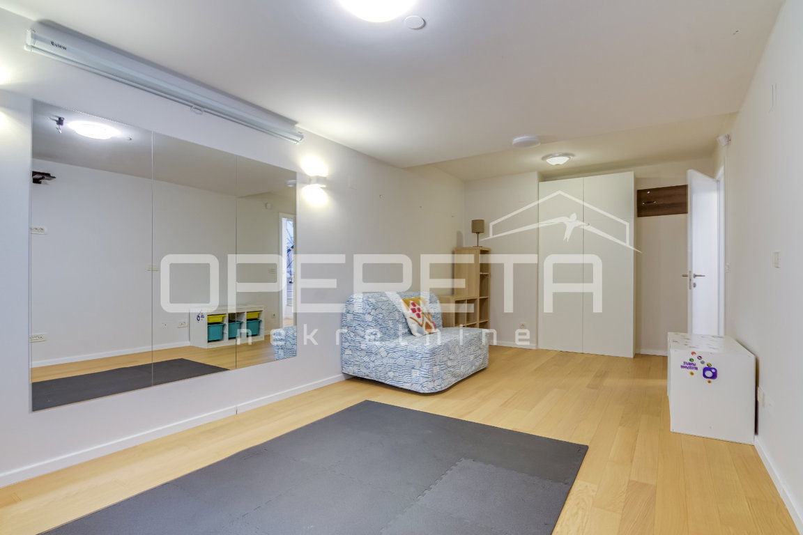 OPERETA 599498