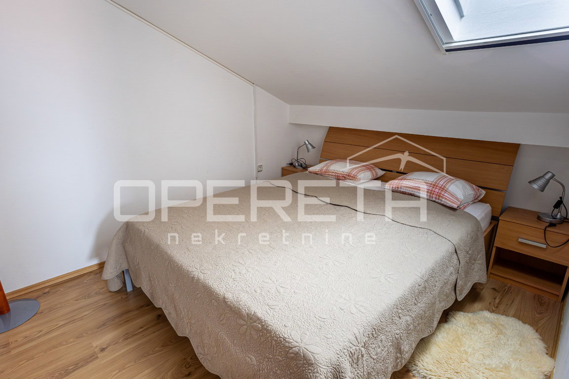 OPERETA 599555