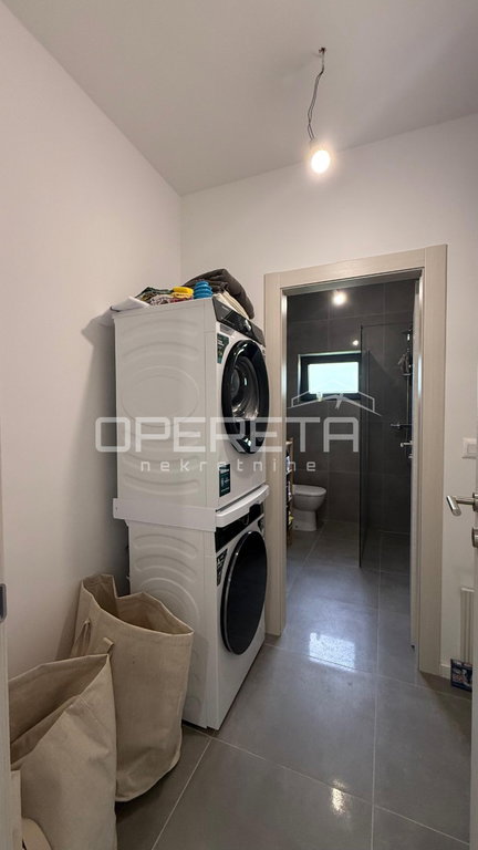 OPERETA 599889