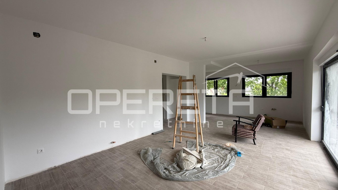 OPERETA 599894