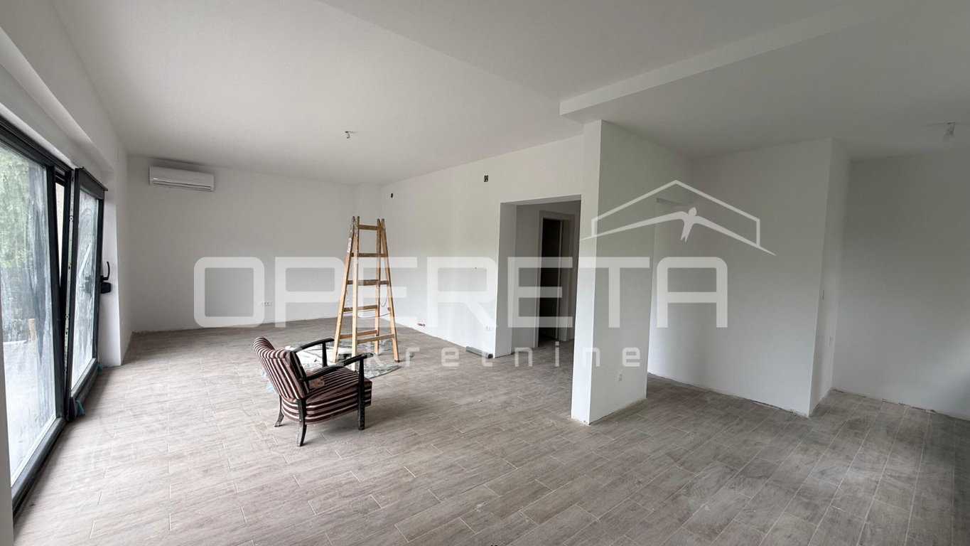 OPERETA 599907