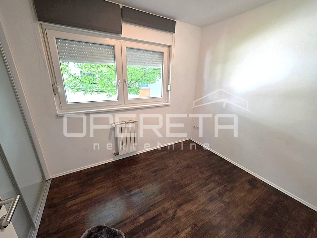 OPERETA 600077