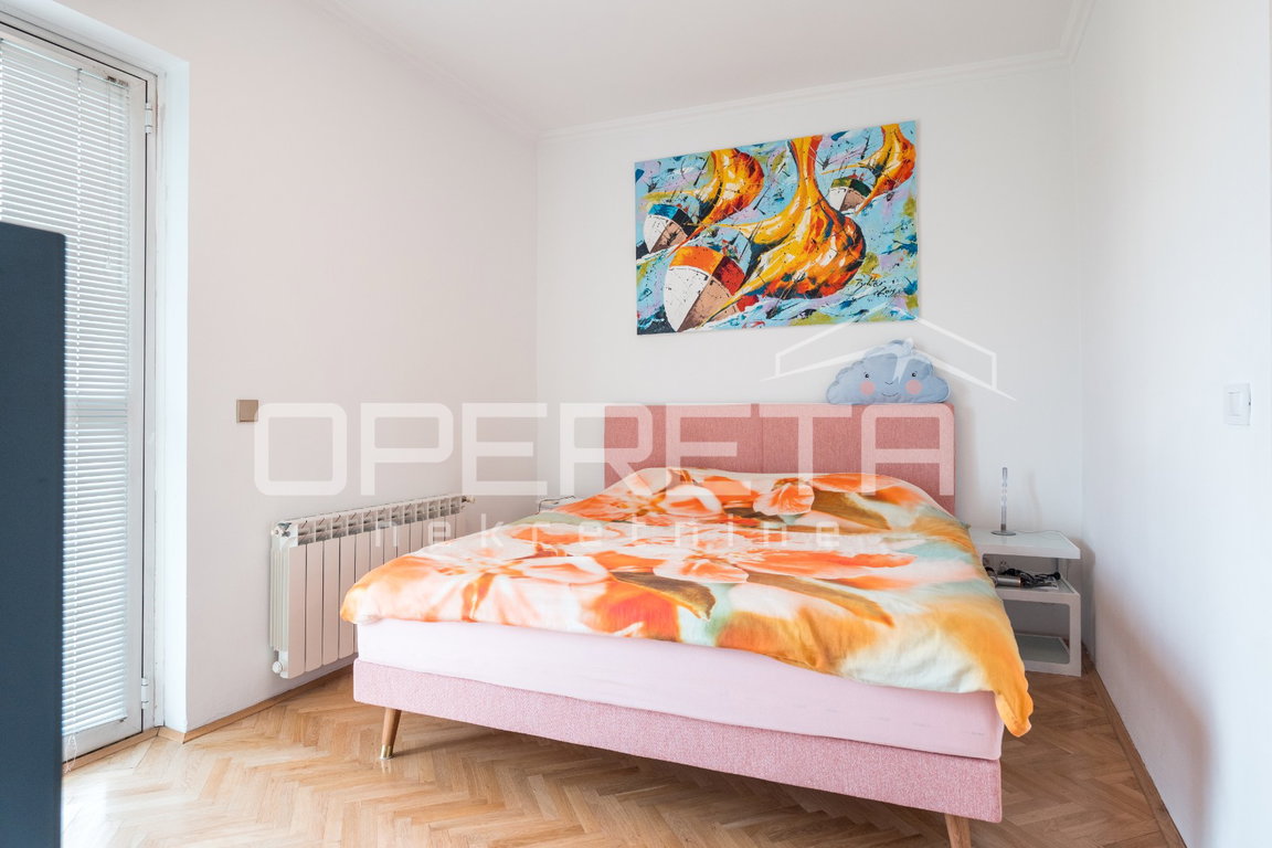 OPERETA 600293