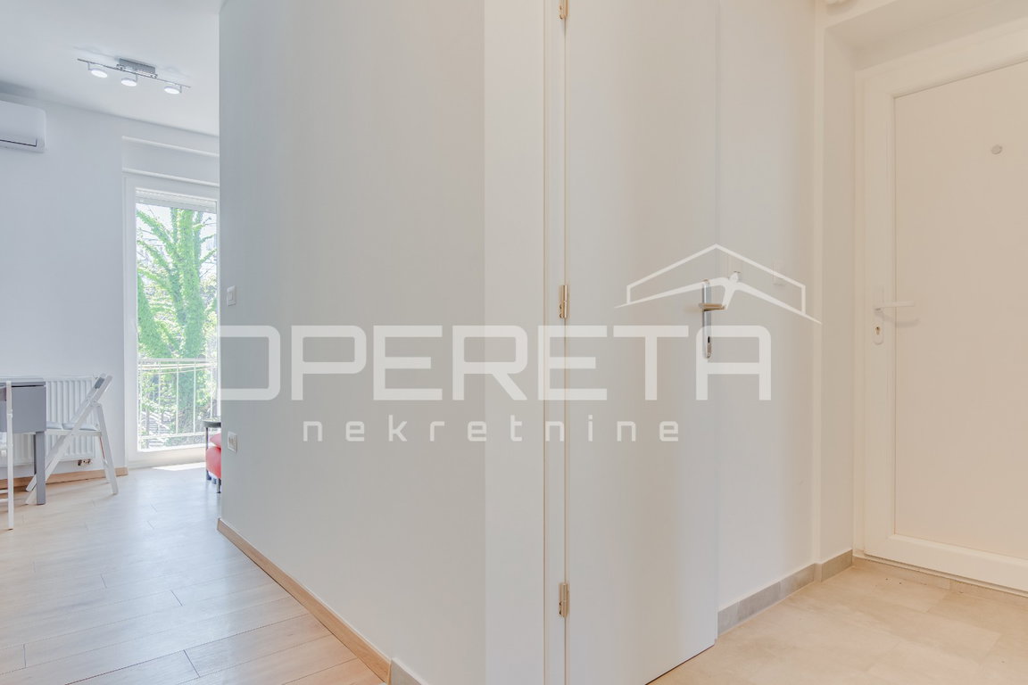 OPERETA 600996
