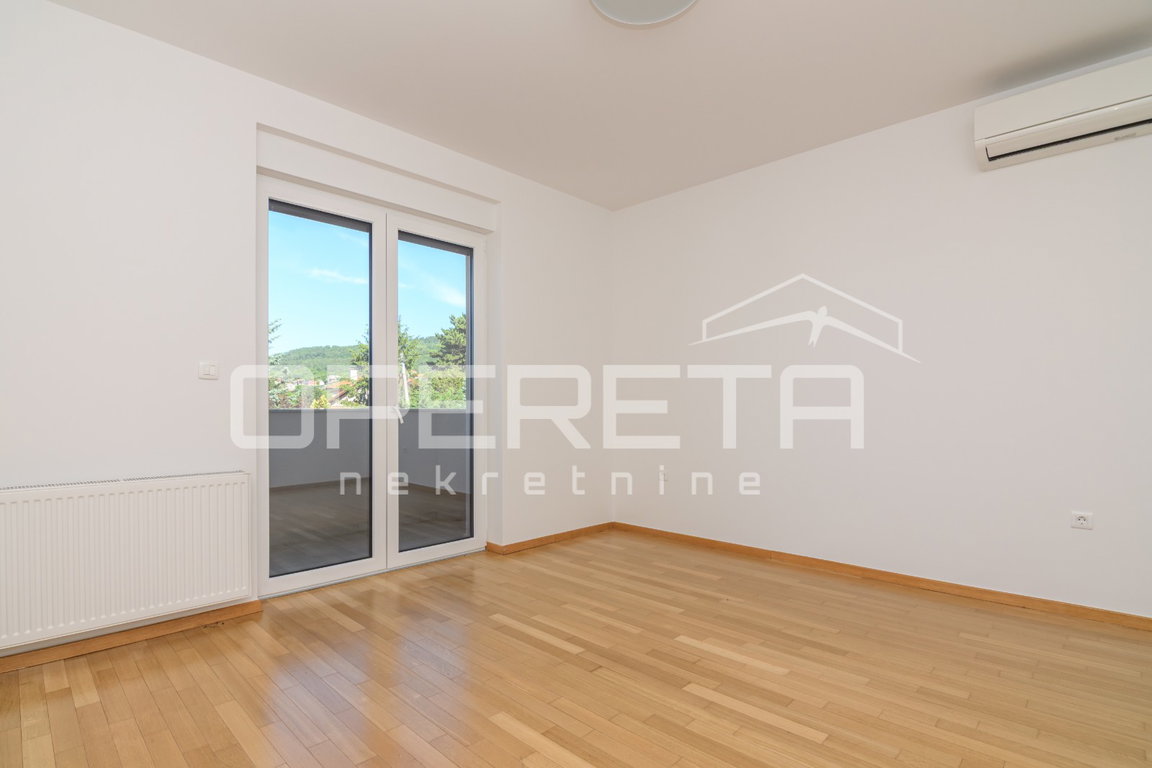 OPERETA 602835