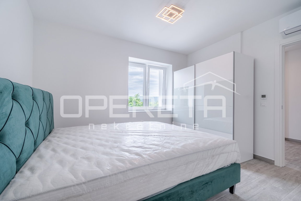 OPERETA 603855