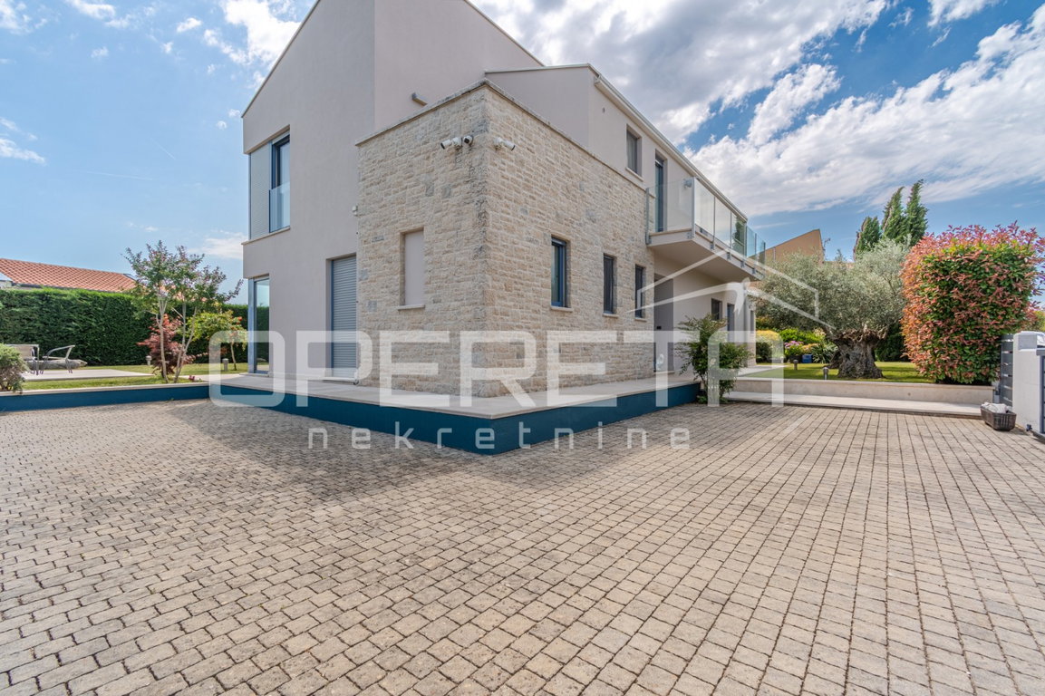 OPERETA 603895