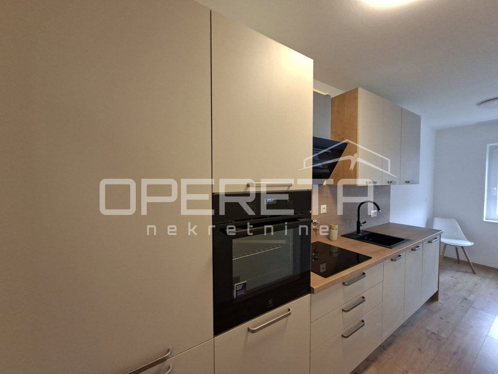 OPERETA 603992