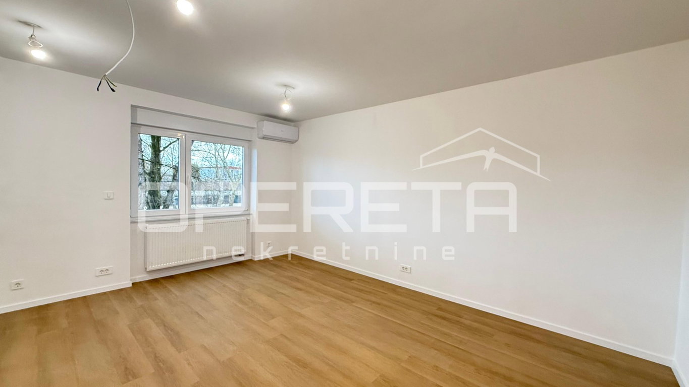 OPERETA 604228